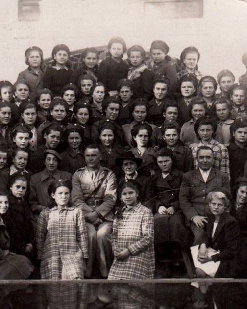 رازمدیا - دختران لهستانی